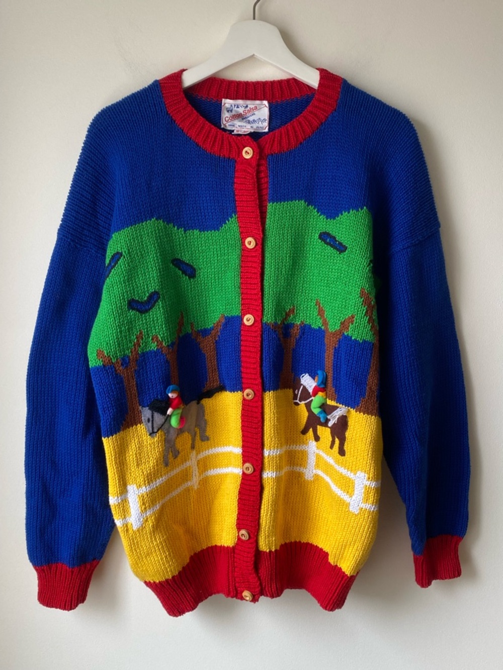 Horseriding themed 3D knit cardigan - Picture 6 of 15